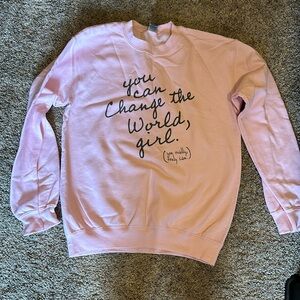 Women’s Graphic Sweatshirt